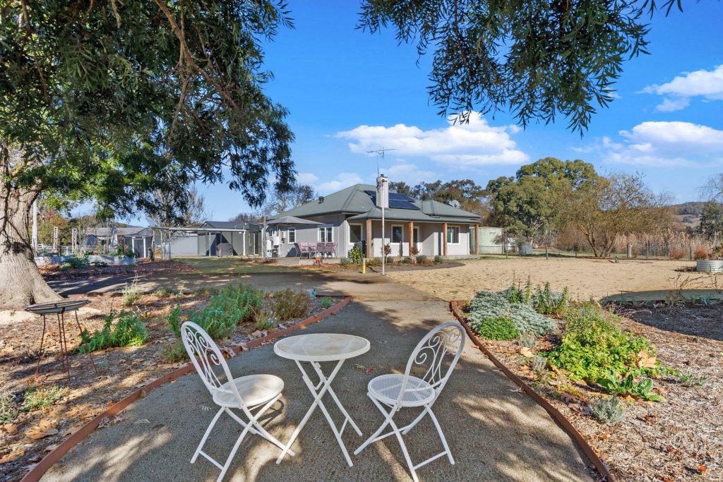 Fran Murphy property