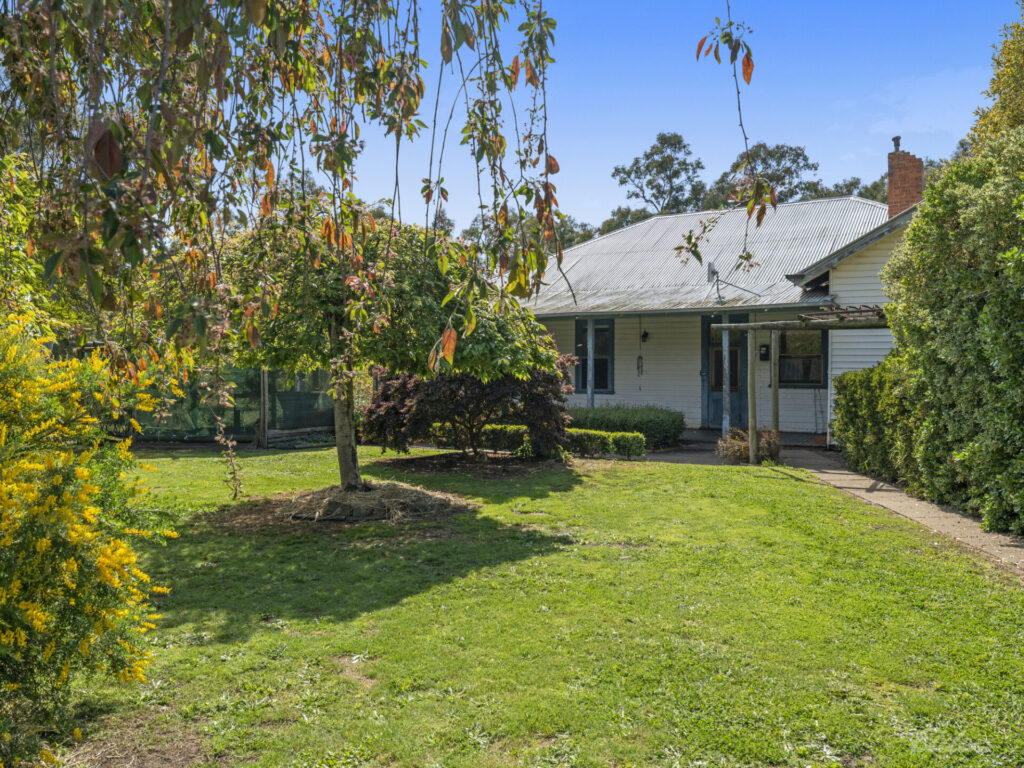 Bill & Ida Day property
