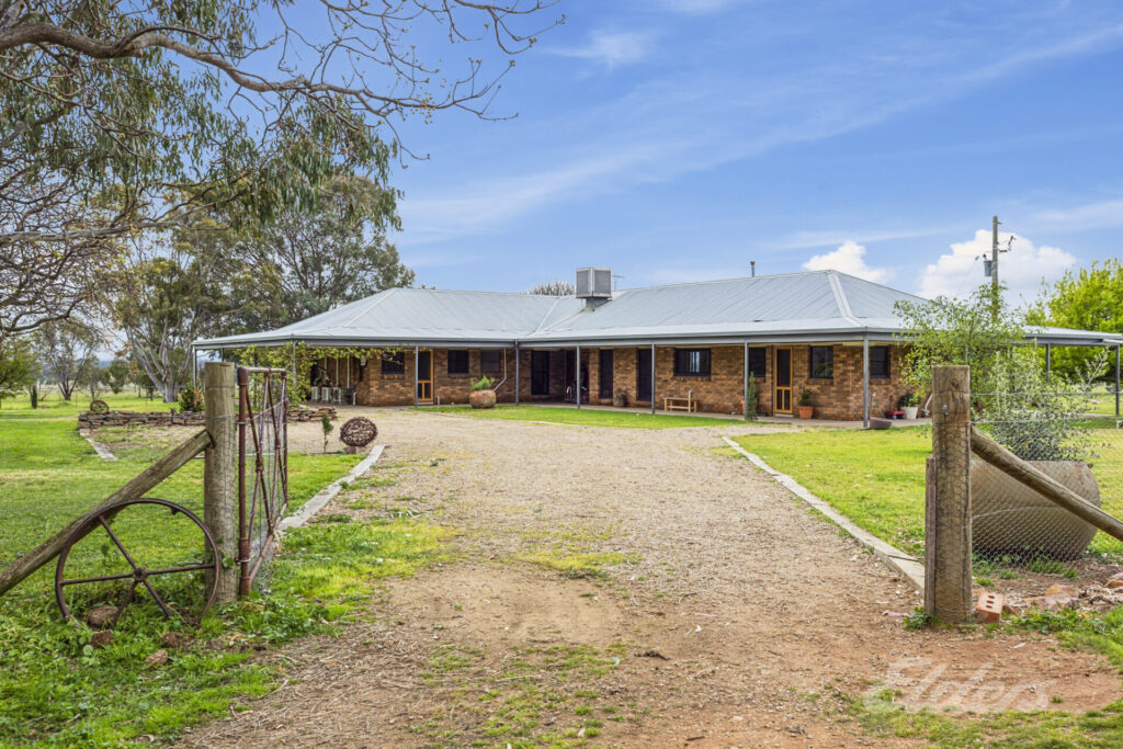 Tim Kemp property